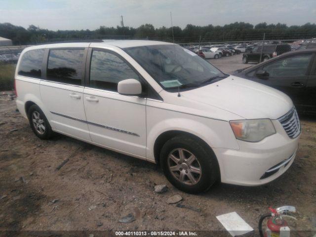  Salvage Chrysler Town & Country