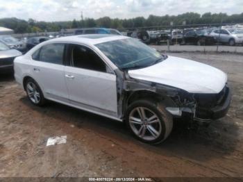  Salvage Volkswagen Passat