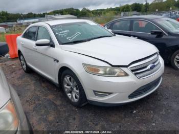  Salvage Ford Taurus