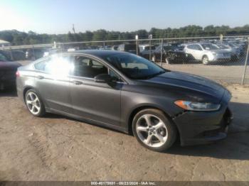  Salvage Ford Fusion