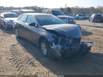  Salvage Toyota Camry