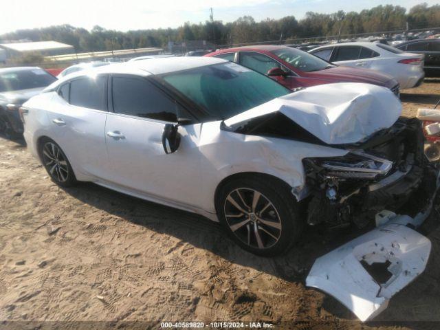  Salvage Nissan Maxima