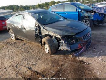  Salvage Volvo S60