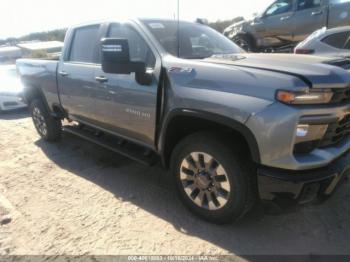  Salvage Chevrolet Silverado 2500