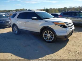  Salvage Ford Explorer