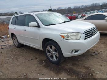  Salvage Toyota Highlander