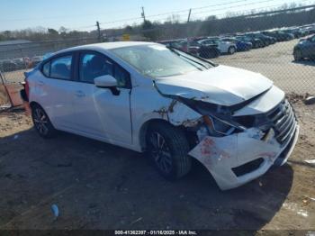  Salvage Nissan Versa