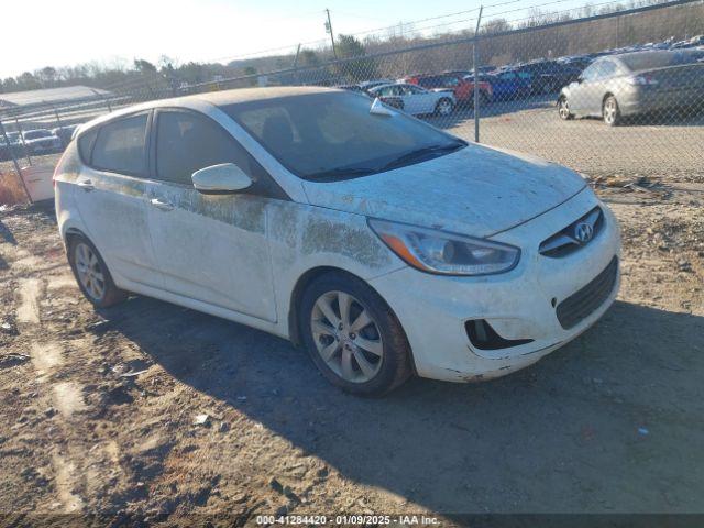  Salvage Hyundai ACCENT