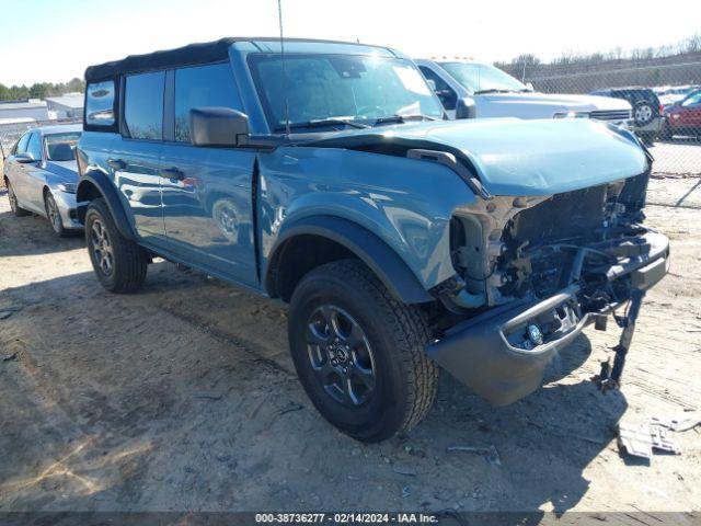  Salvage Ford Bronco