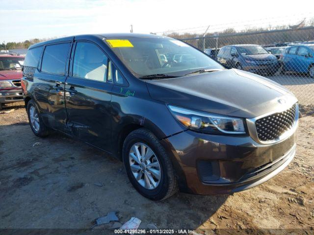  Salvage Kia Sedona