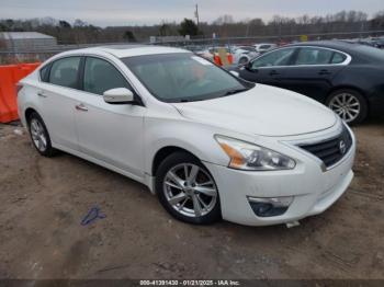  Salvage Nissan Altima