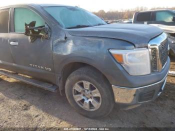  Salvage Nissan Titan