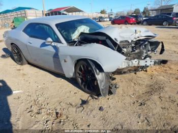  Salvage Dodge Challenger