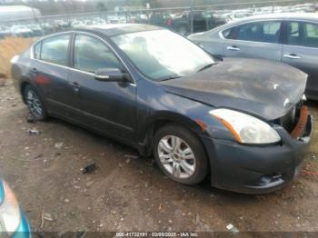  Salvage Nissan Altima