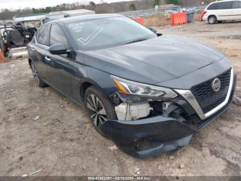  Salvage Nissan Altima