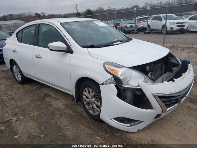  Salvage Nissan Versa