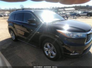  Salvage Toyota Highlander