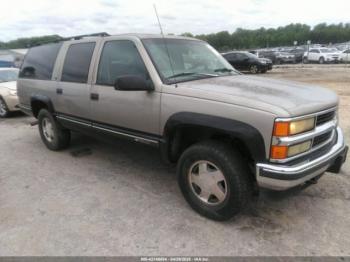  Salvage Chevrolet Suburban 1500