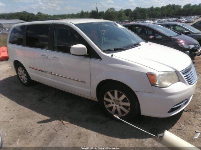  Salvage Chrysler Town & Country