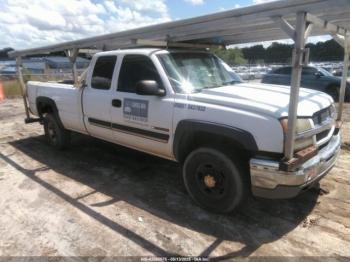  Salvage Chevrolet Silverado 2500