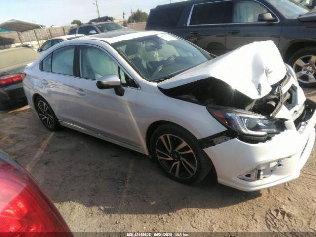  Salvage Subaru Legacy