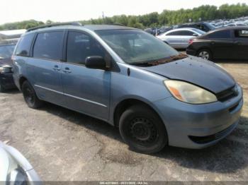 Salvage Toyota Sienna