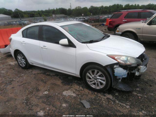  Salvage Mazda Mazda3