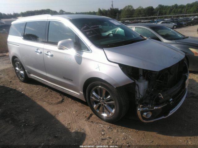  Salvage Kia Sedona