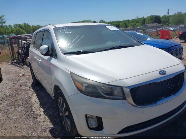  Salvage Kia Sedona
