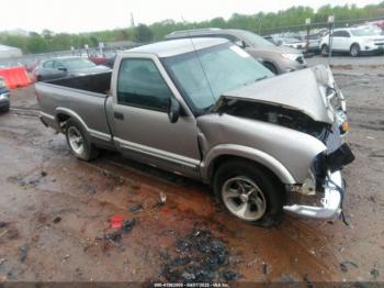  Salvage Chevrolet S-10