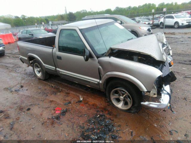  Salvage Chevrolet S-10