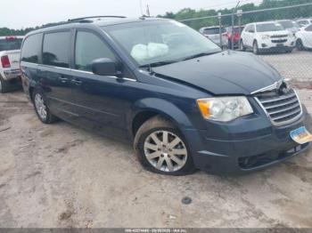  Salvage Chrysler Town & Country