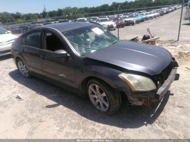  Salvage Nissan Maxima