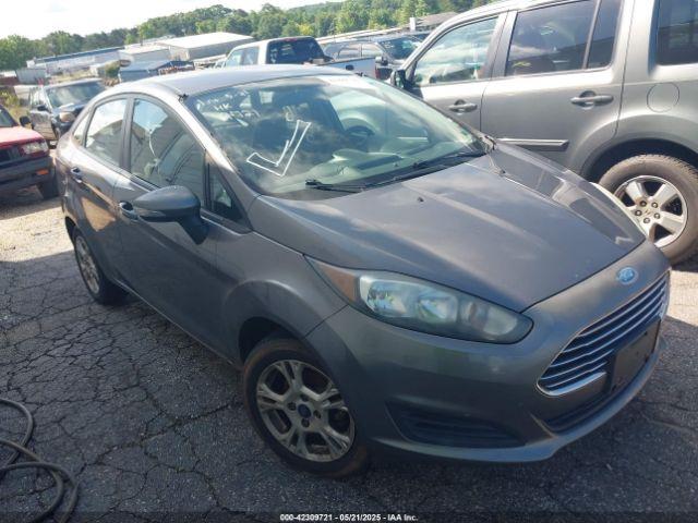  Salvage Ford Fiesta