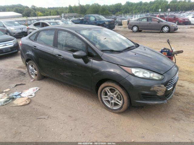  Salvage Ford Fiesta