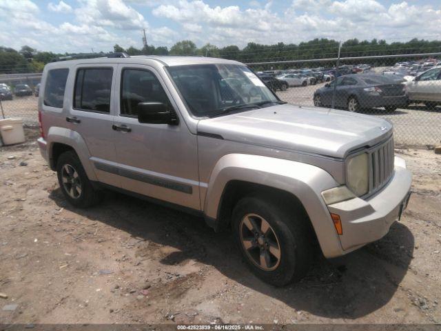  Salvage Jeep Liberty