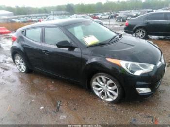  Salvage Hyundai VELOSTER
