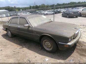 Salvage Jaguar Xj6