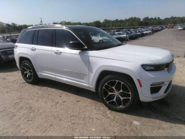  Salvage Jeep Grand Cherokee