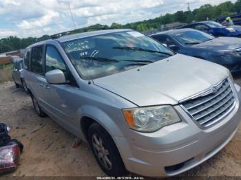  Salvage Chrysler Town & Country