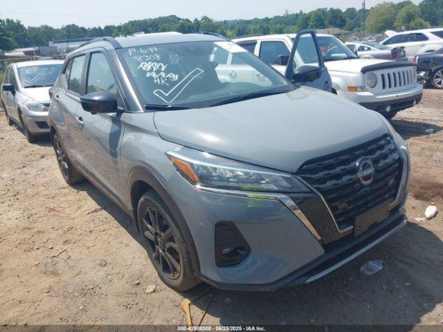  Salvage Nissan Kicks