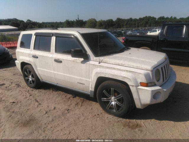  Salvage Jeep Patriot