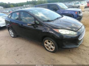  Salvage Ford Fiesta