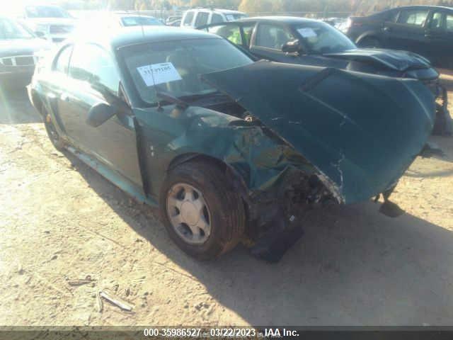 Salvage Ford Mustang