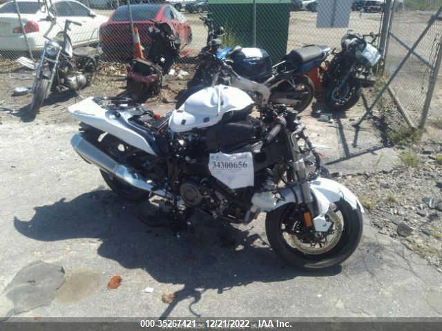  Salvage Suzuki Gsx1300