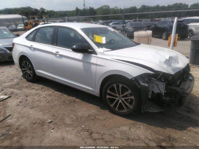  Salvage Volkswagen Jetta