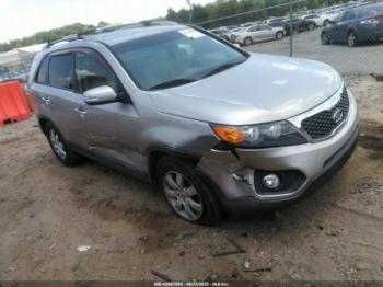  Salvage Kia Sorento
