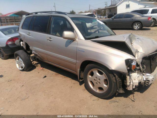  Salvage Toyota Highlander