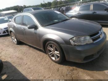  Salvage Dodge Avenger