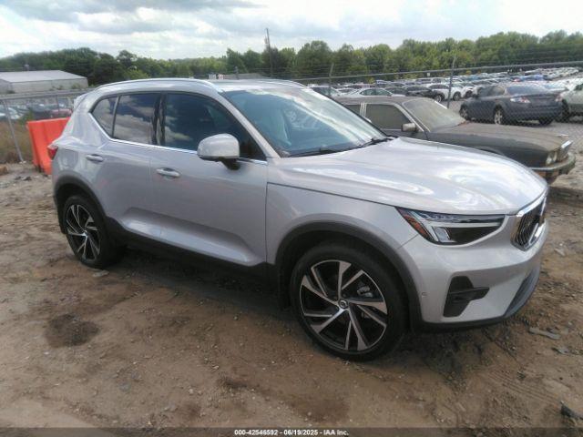  Salvage Volvo XC40